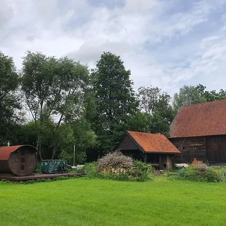 Siedlisko Nad Sapina 招待所 3*